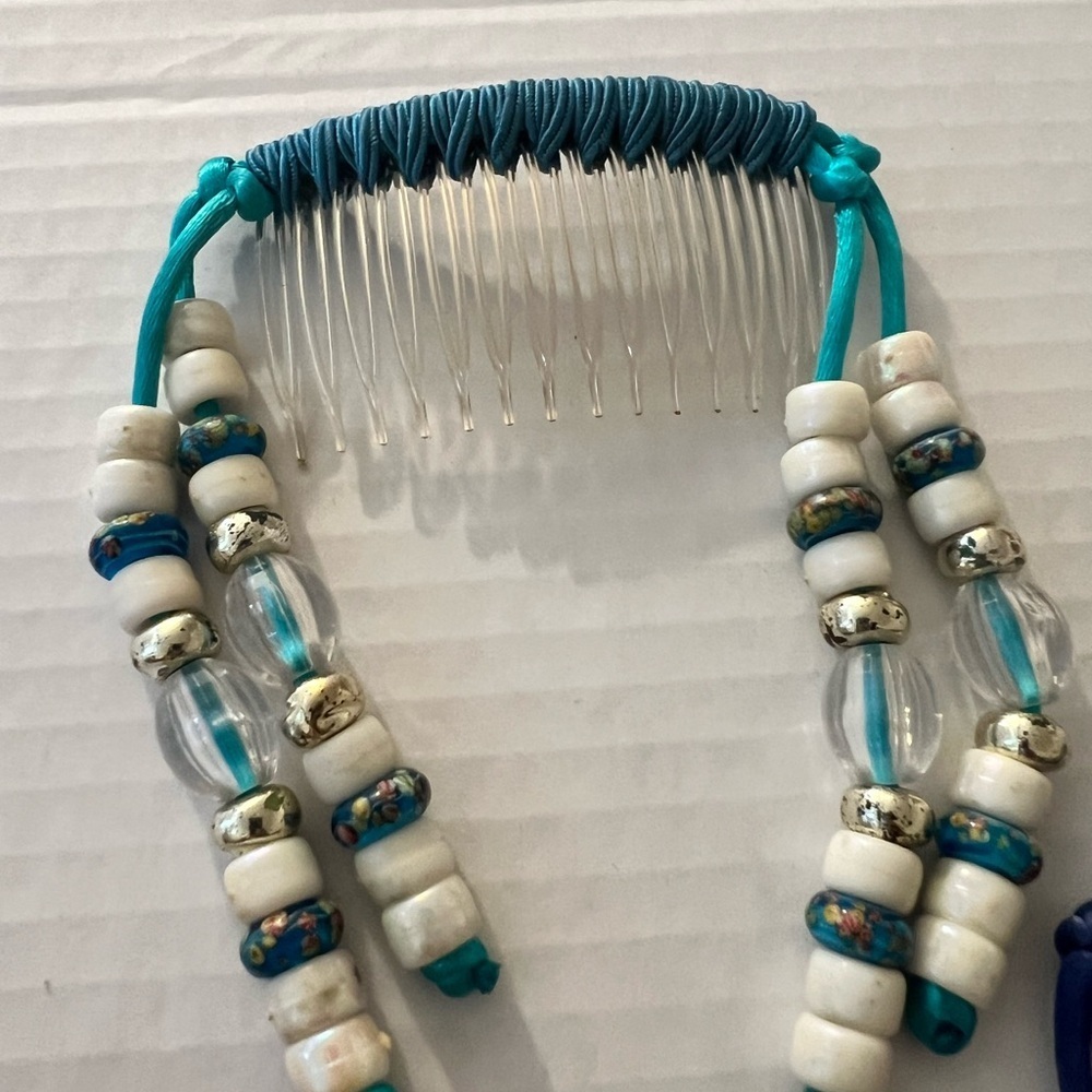 Beaded Hair Combs Set of 4 - Picture 3 of 10